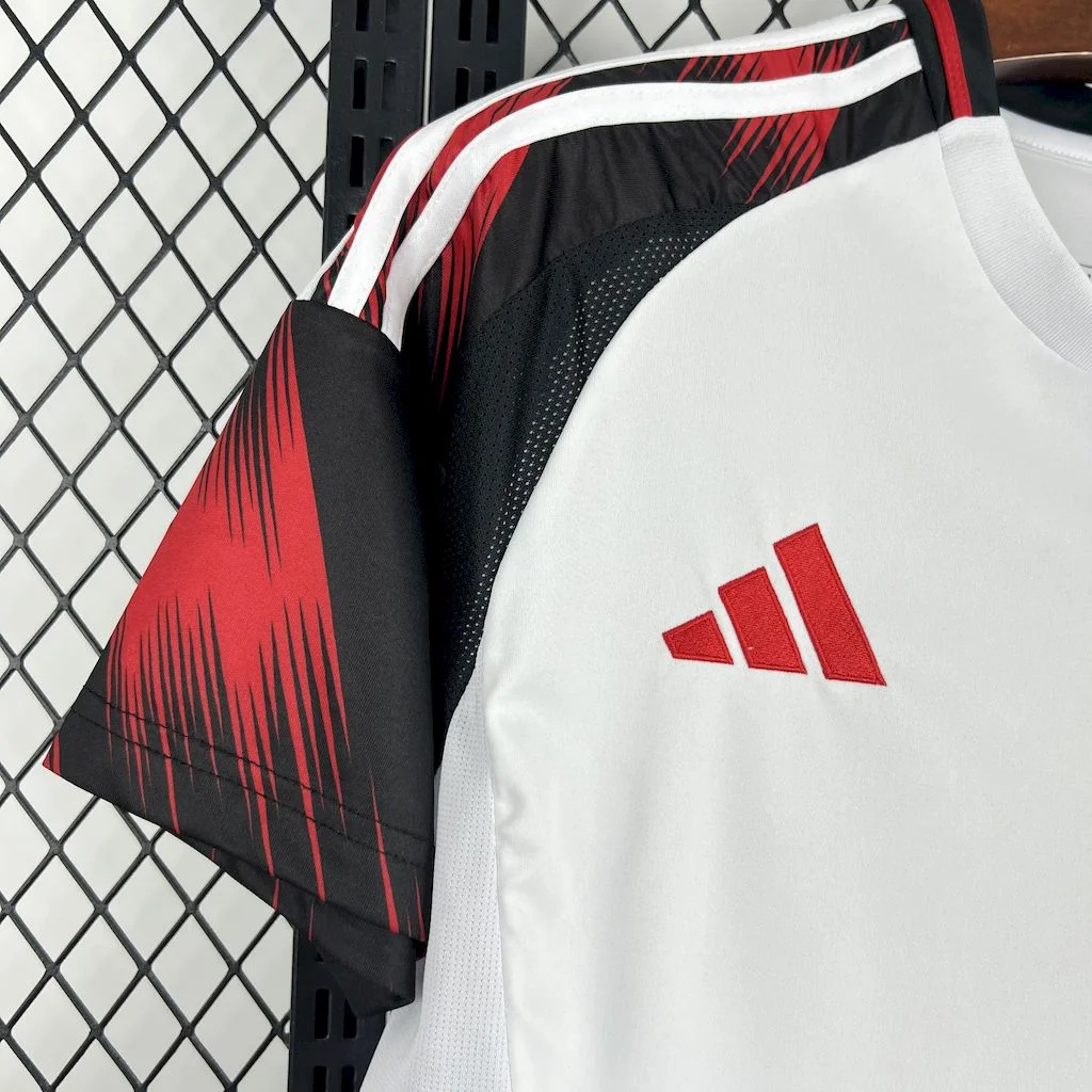 2025/2026 Flamengo Away Football Jersey 1:1 Thai Quality - Image 4