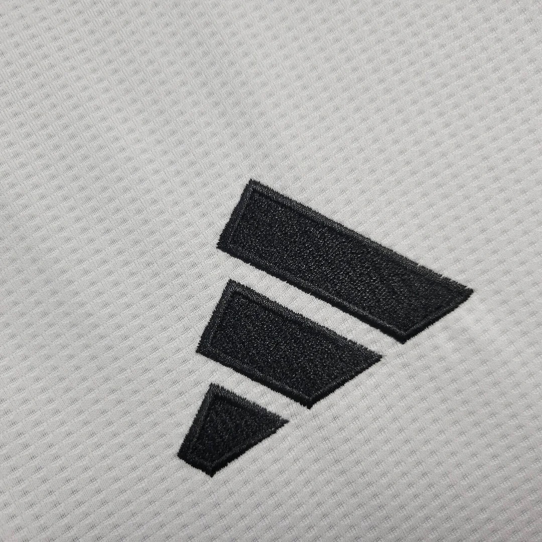 2024/2025 Fulham Home Football Shirt 1:1 Thai Quality - Image 3