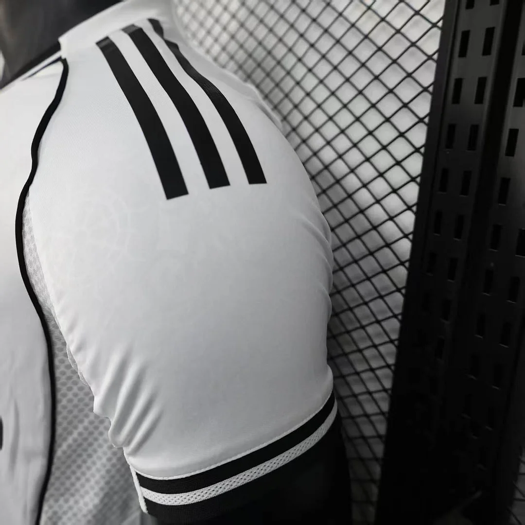 2025/2026 Player Version Fulham Home Football Shirt 1:1 Thai Quality - Image 8